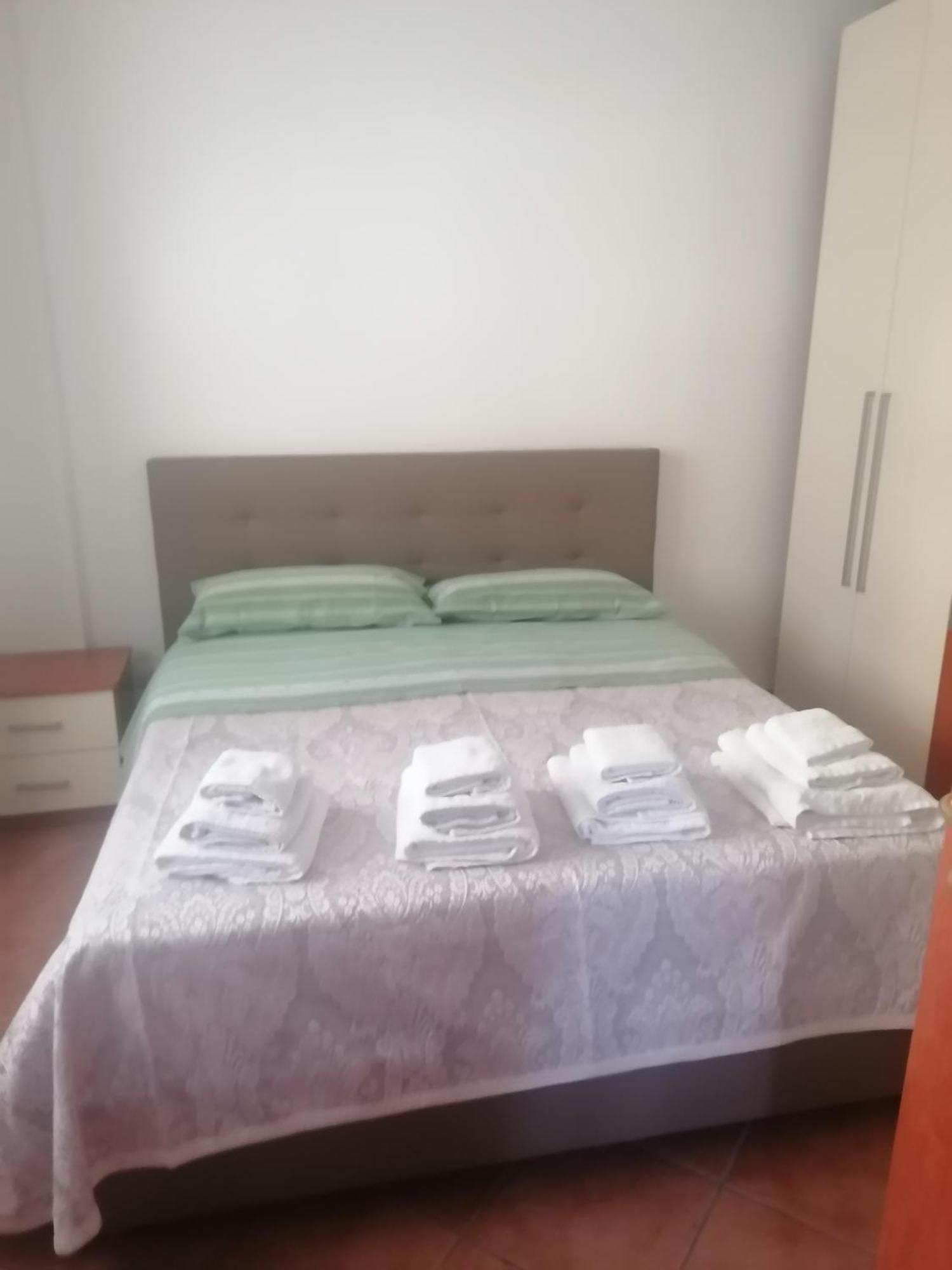 Casa Vacanza Molise กาสเตลเปโตรโซ ภายนอก รูปภาพ